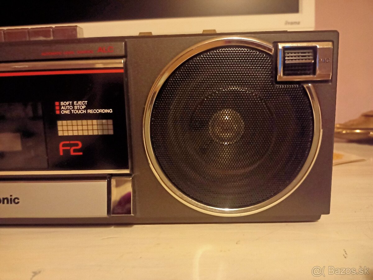 Rádiomagnetofon - 10