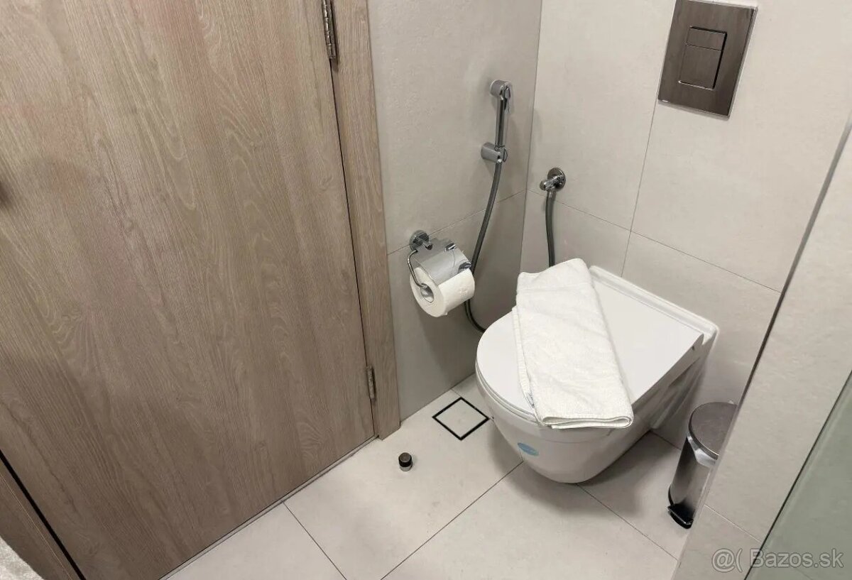 Dubaj - JVC - Garzonka - 10