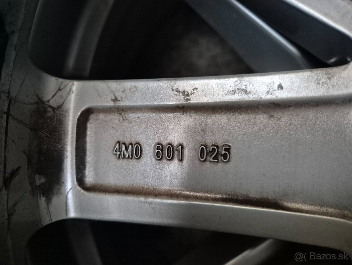 5x112 r18 ET20 x 8J elektróny originál AUDI - 10