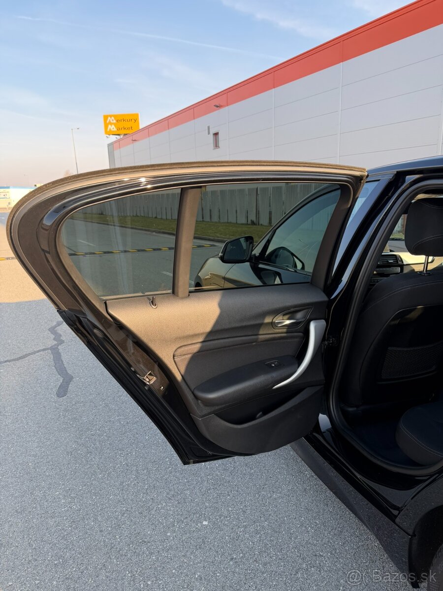 BMW 118I - 2019 - 10