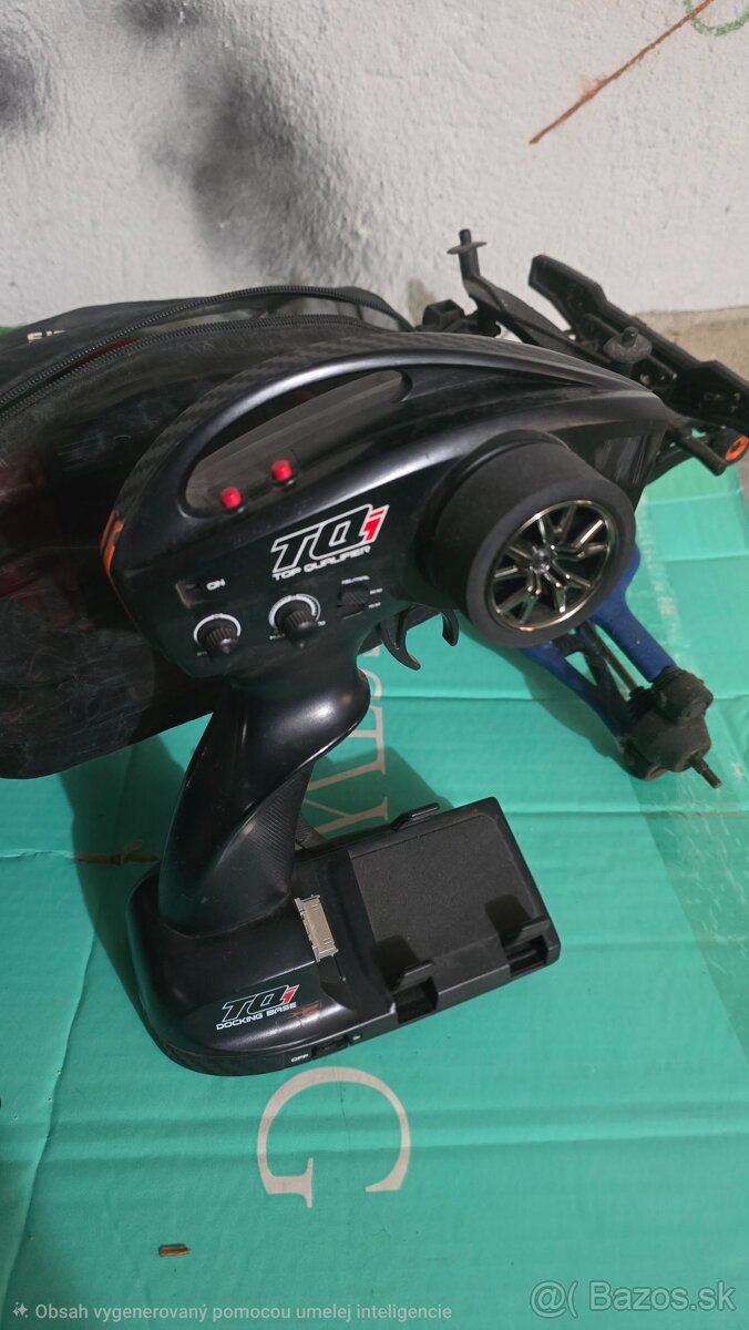 Rc Traxxas EMAXX - 10