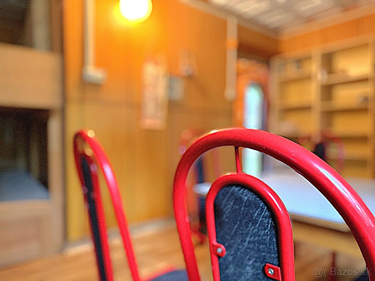 Chatka v Zlatníckej doline na predaj - 10