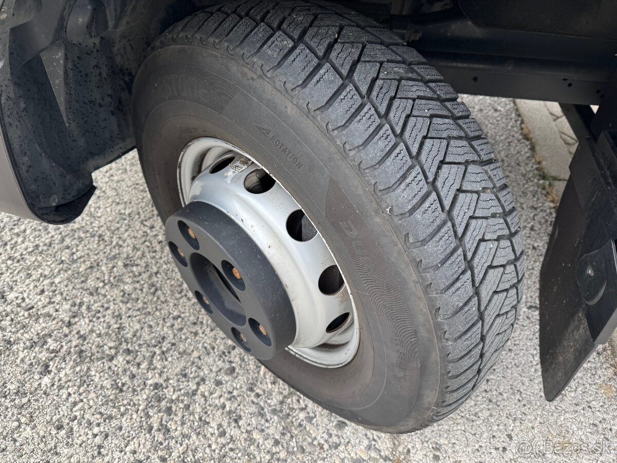 Iveco Daily 70C18 - 10