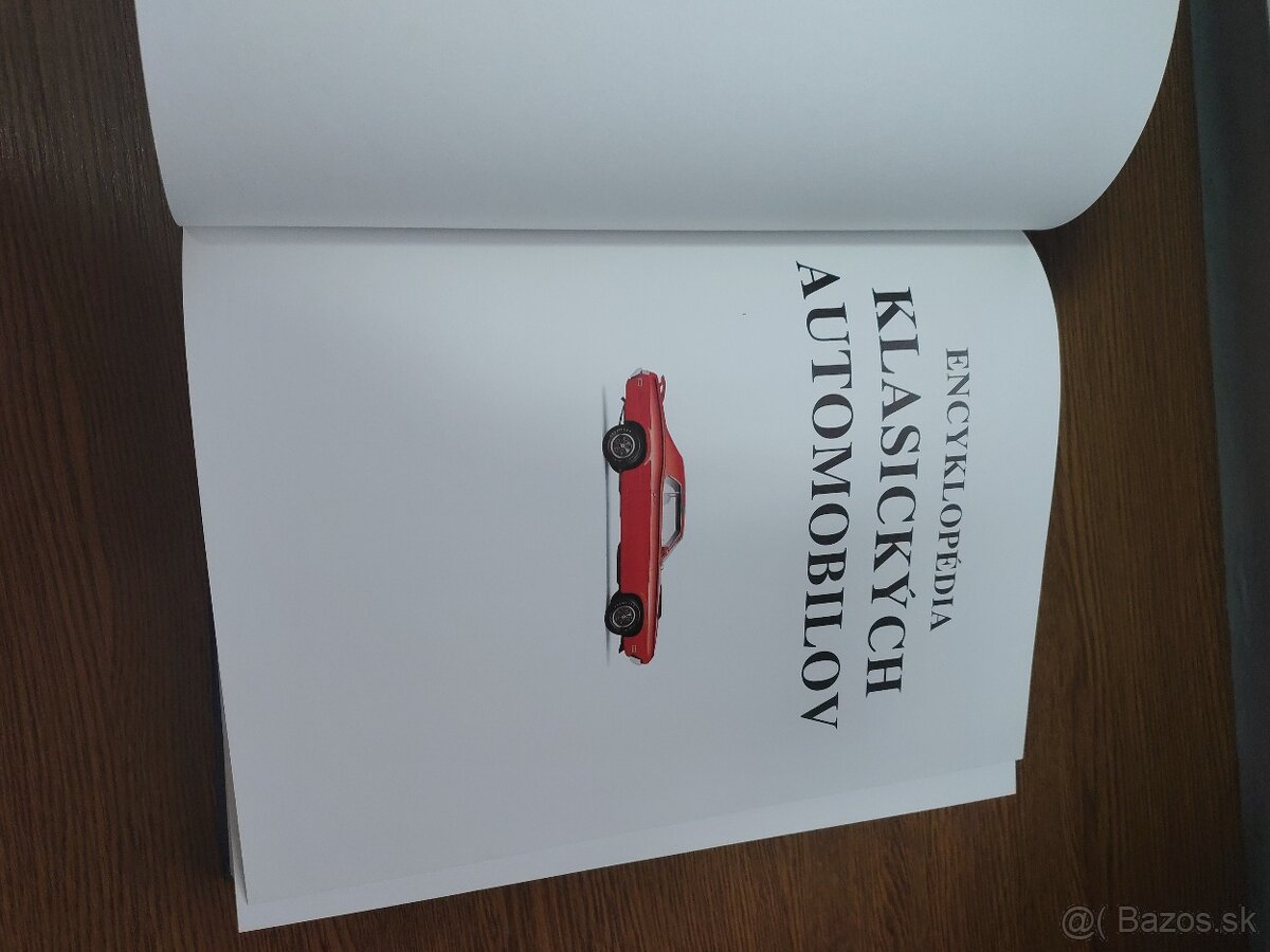 ENCYKLOPÉDIA KLASICKÝCH AUTOMOBILOV - 10