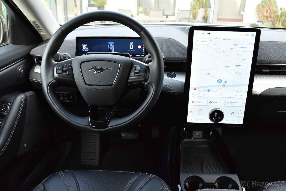 Ford Mustang Mach-E 75,7 kWh 2023 ZÁRUKA - SOH_96,4% _DPH - 10