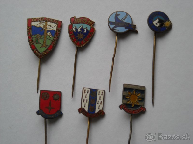 Odznaky:Vojenský,Spartakiada,Dubček a iné - 10
