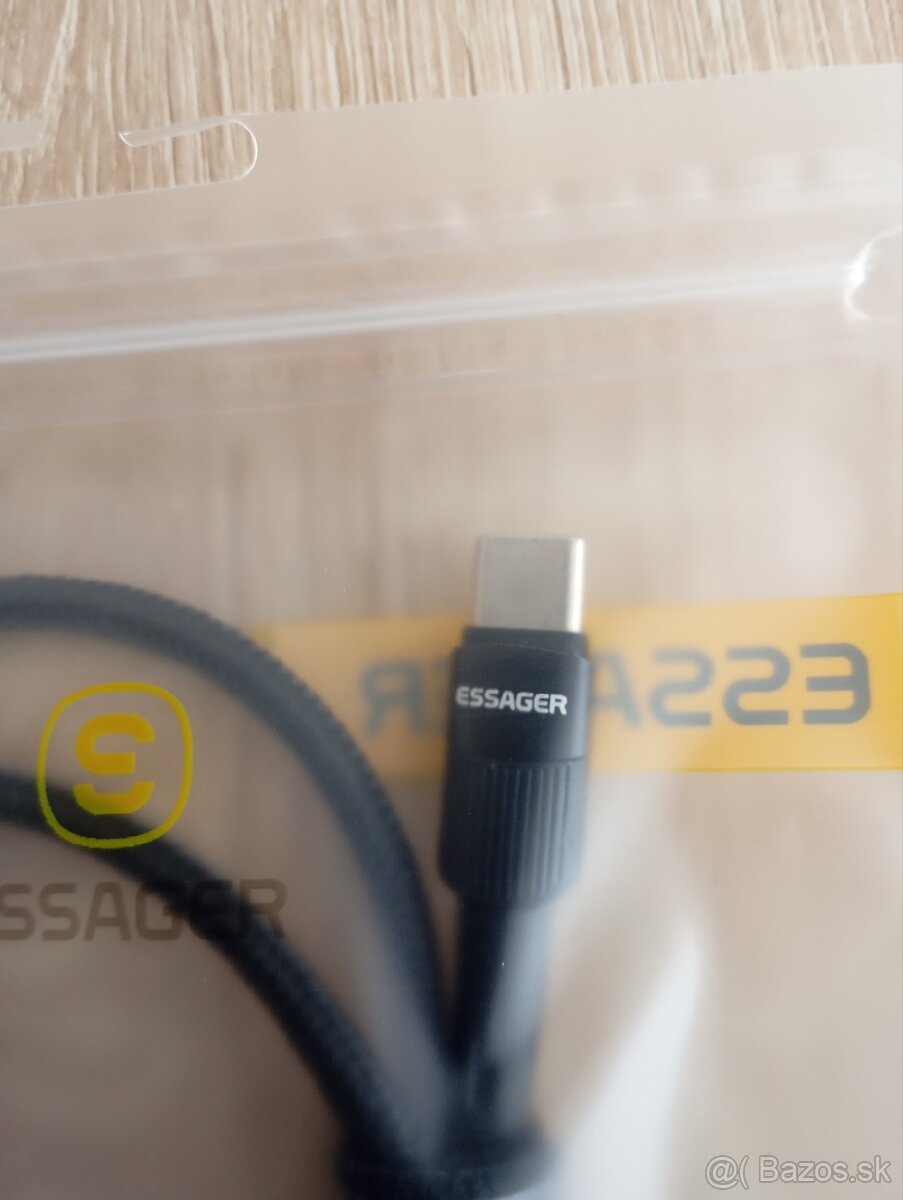 Kábel USB-C/USB-C
- 10