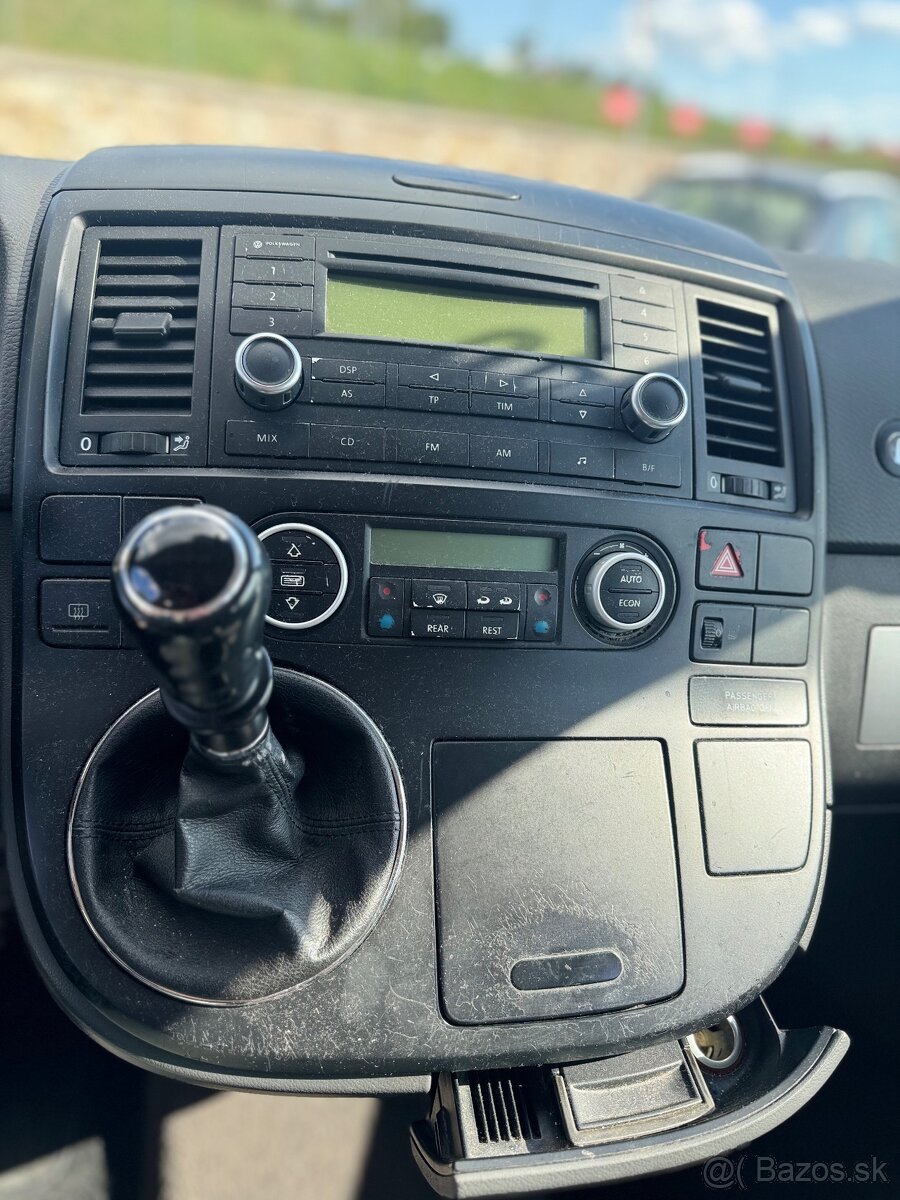 VOLKSWAGEN MULTIVAN 128kw - 10