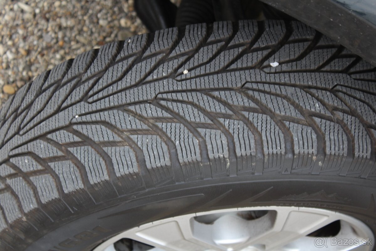 Mitsubishi L200 2.5 DI-D Double Cab Intense - 10