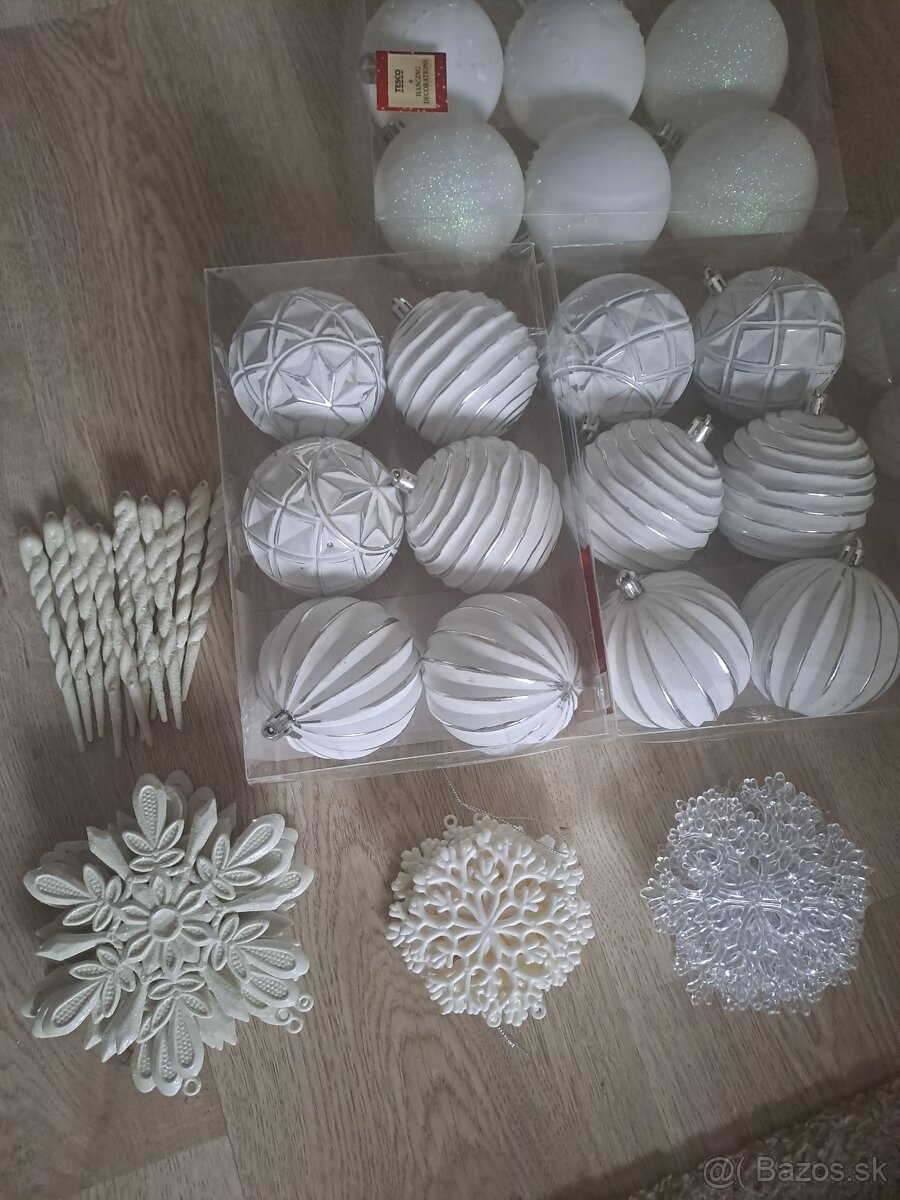 Vianočný stromček 3D. 220cm - 10