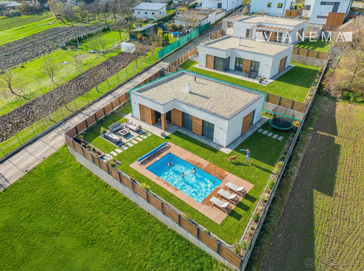 PRIPRAVUJEME Na predaj 4i dom - novostavbu, Dvorec, 562m2 - 10