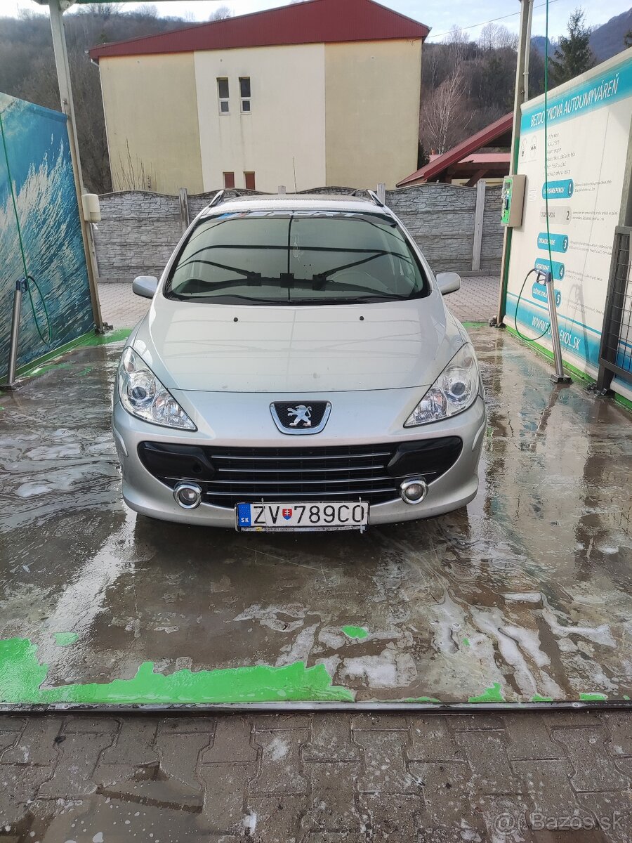 Predám Peugeot 307 SW 1,6HDI 66KW - 10