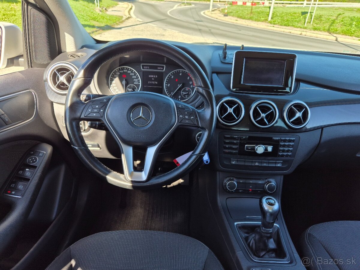Mercedes-Benz B trieda 180 CDI - 10
