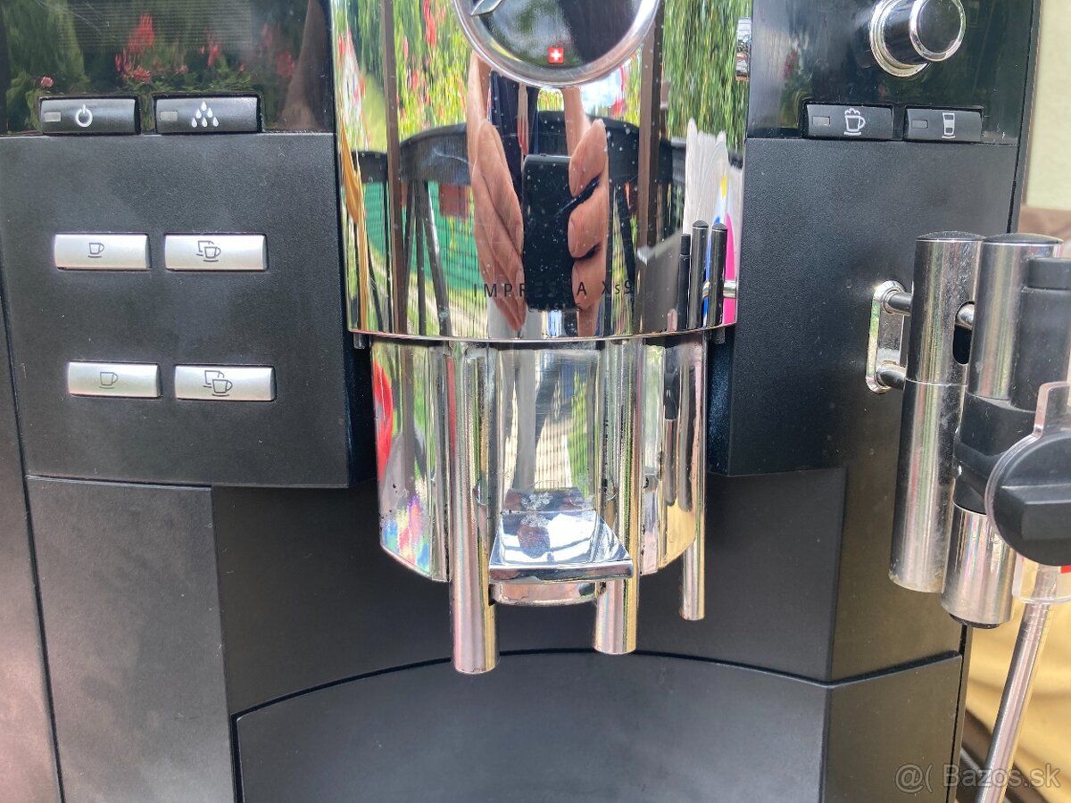 profesionálny automaticky kavovar JURA XS9 Pro Aroma + - 10