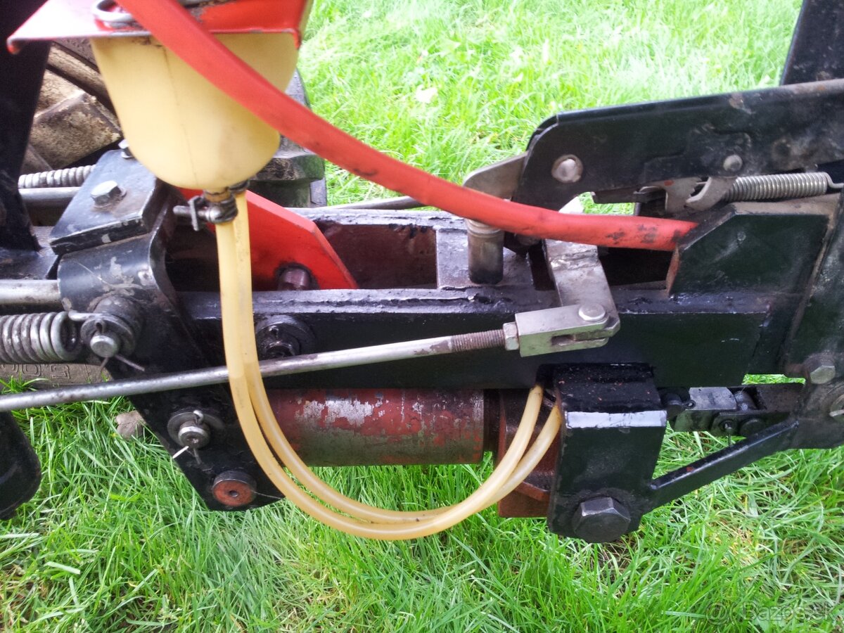 Malotraktor Vari QUATTRO - 10