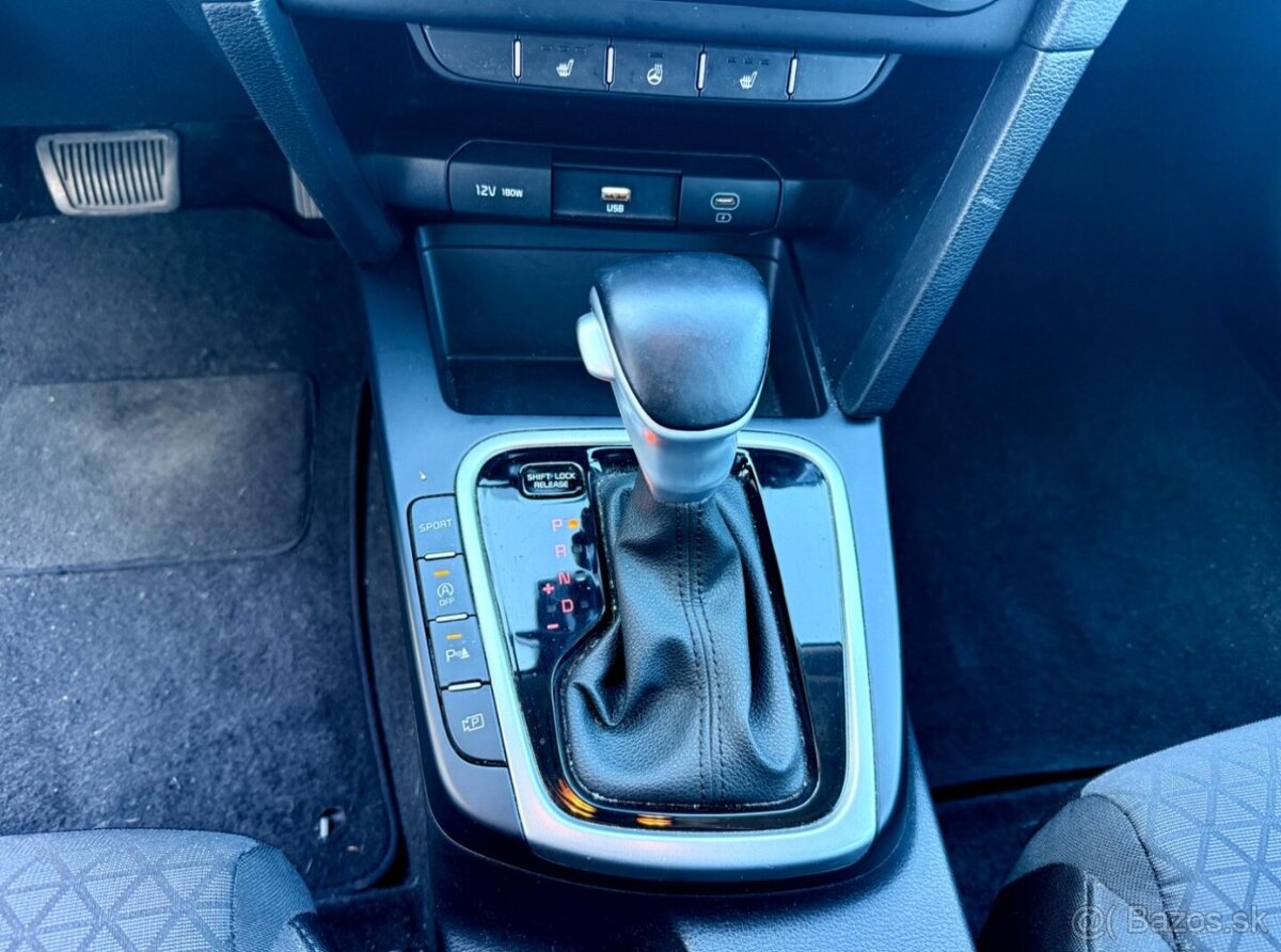 Kia Ceed 1.5T-GDI-118kW-AUTOMAT-ČR-DPH- - 10