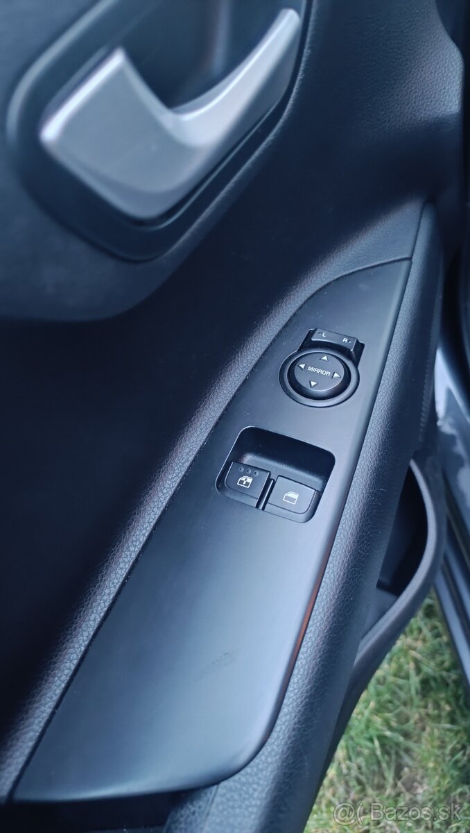 Kia Rio 1.4, 2019, automat - 10