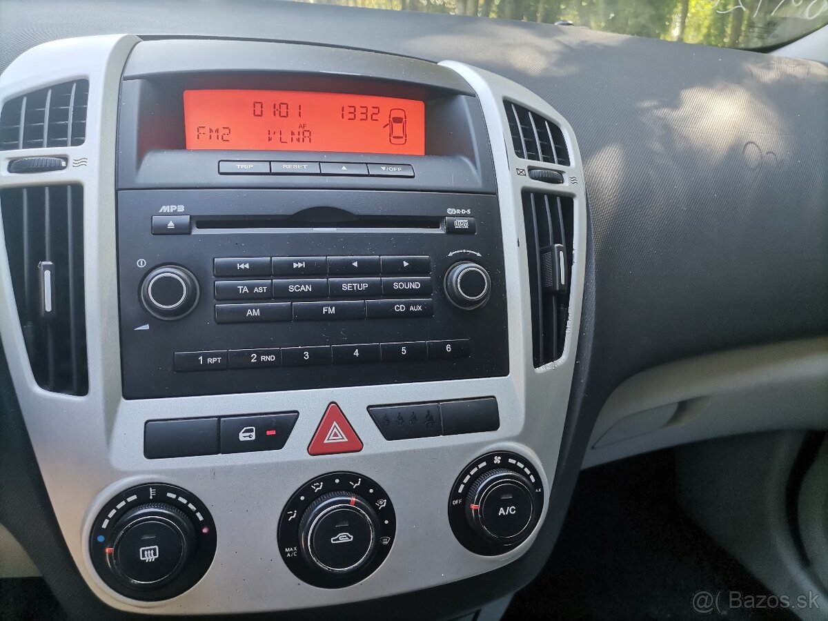 Kia Ceed combi - 10