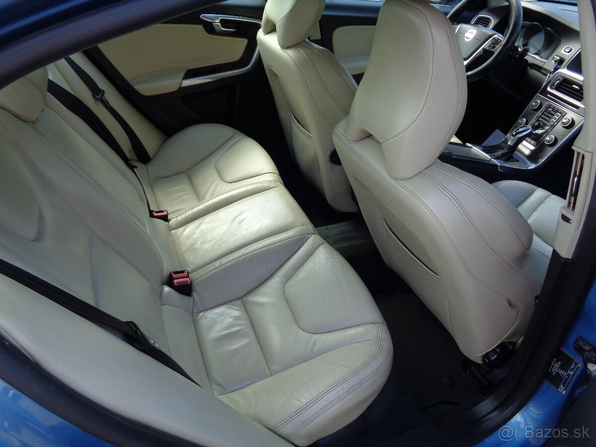 Volvo S60 2.0 D3 (5-valec) AT/6, kw 100 - 10