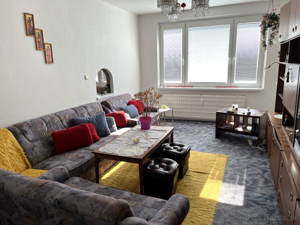 Priestranný a slnečný trojizbový byt na Dolinkách, Detva - 10