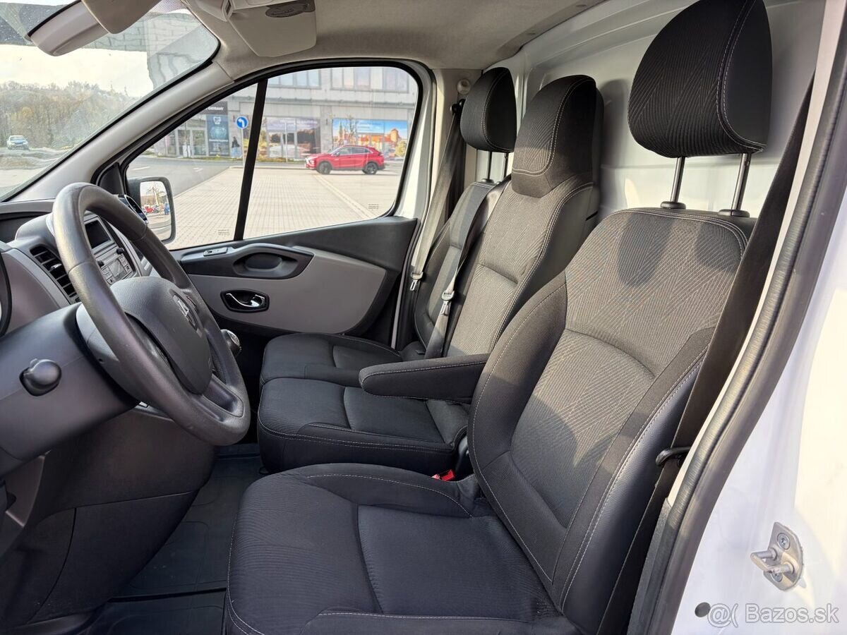 Renault Trafic 1.6 DCi 1.maj. koup. ČR DPH - 10