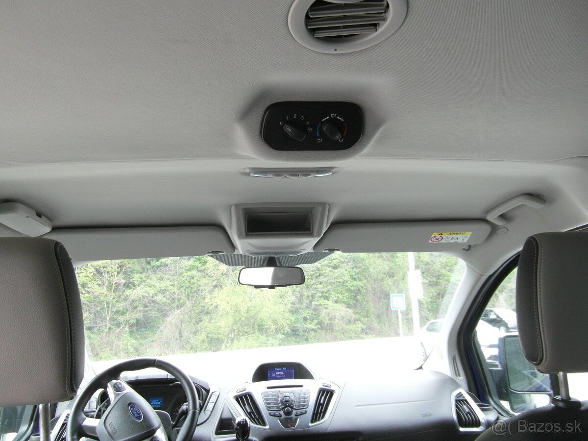 Ford Tourneo Custom L2 TITANIUM 2.2 TDCi - 10