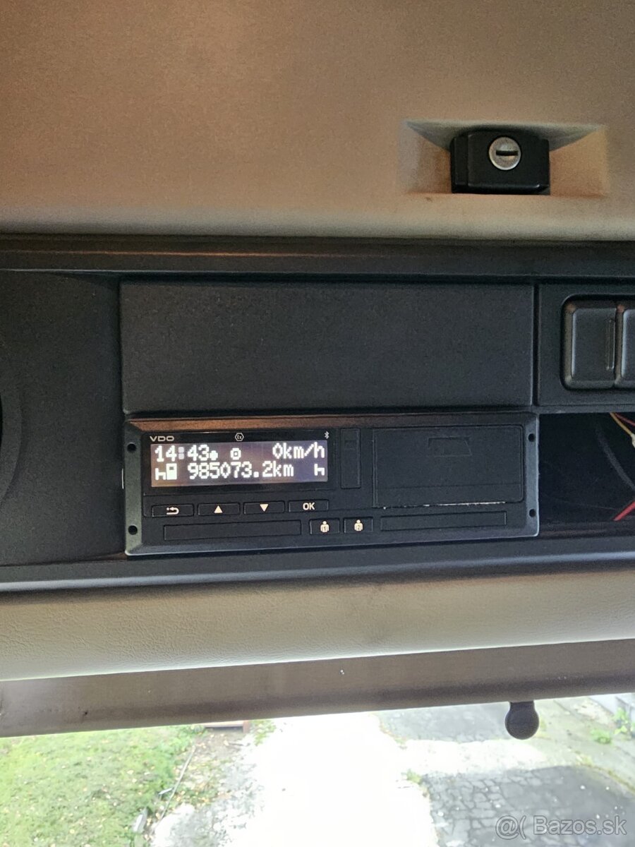 DAF XF 106 Lowdeck - 10