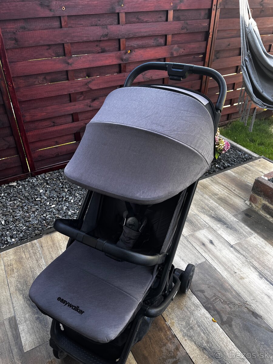 Easywalker miley2 - 10