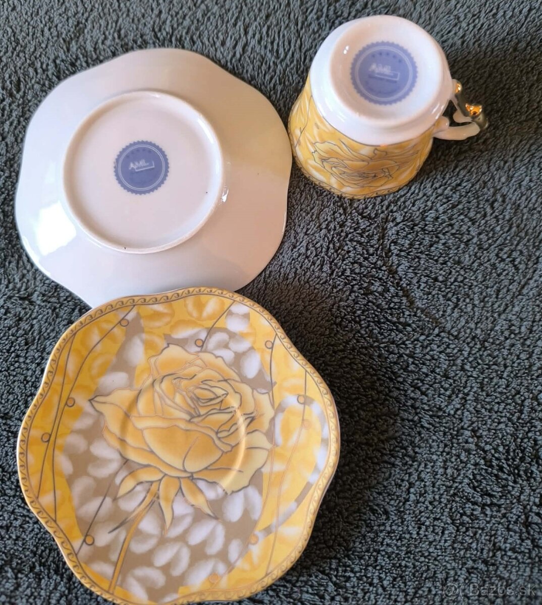 porcelánové šálky káva - 10