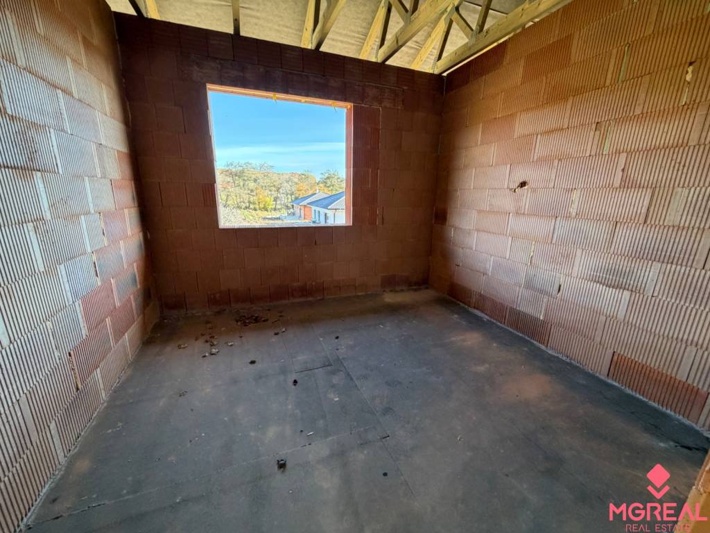 Novostavba Rodinný dom Bojna / dvojdom - 10