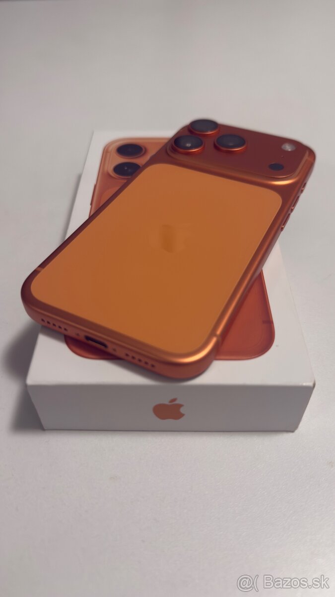 iPhone 17 Pro 256 GB , Cosmic Orange - 10