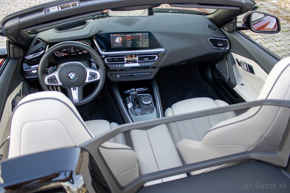 BMW Z4 Roadster M40i - 10