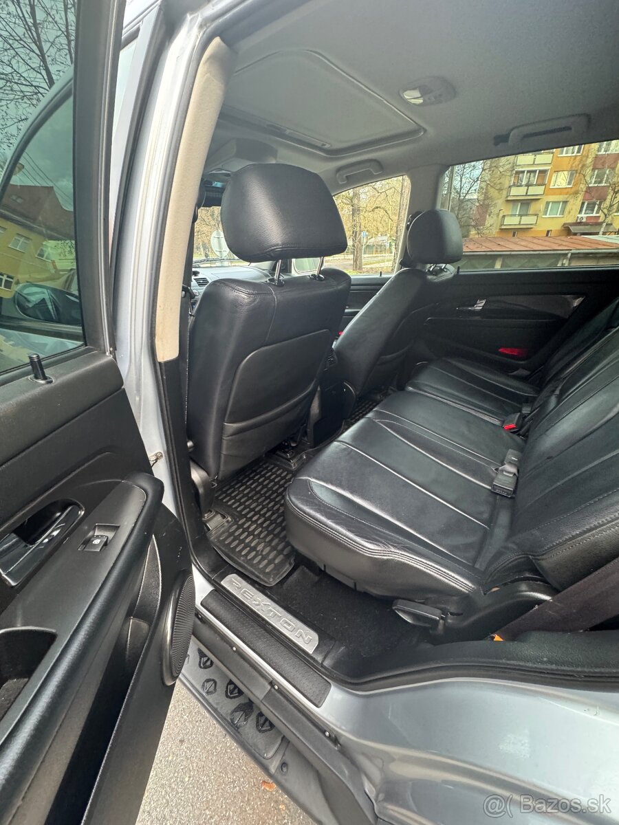 SsangYong Rexton 2.7 D - 10