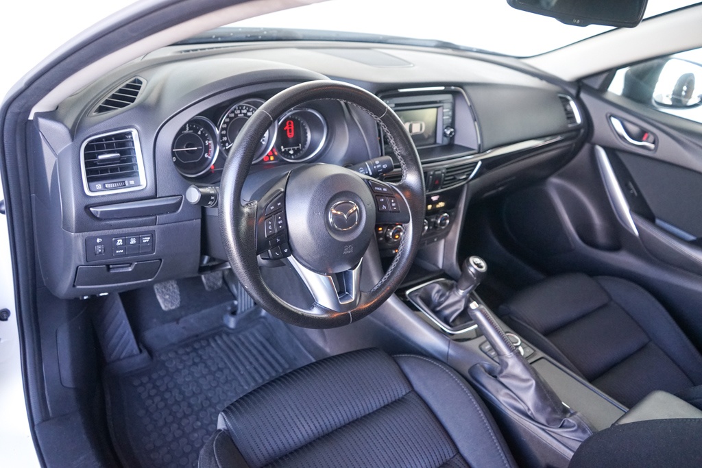 189- Mazda, 6, 2014, nafta, 2.2 SKYACTIV-D, 110kw - 10