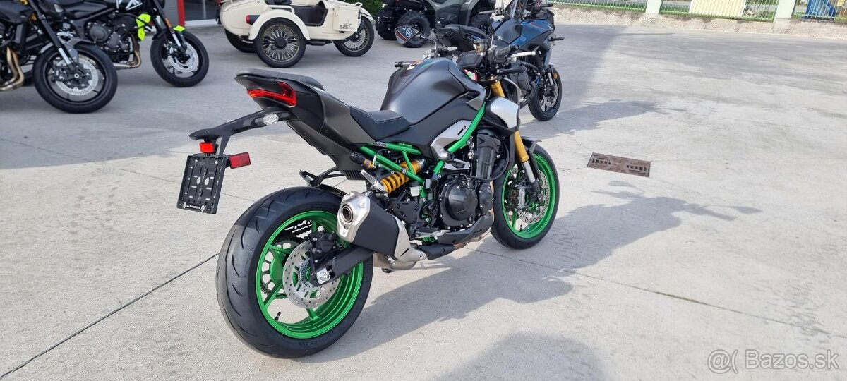 KAWASAKI Z900SE - 10