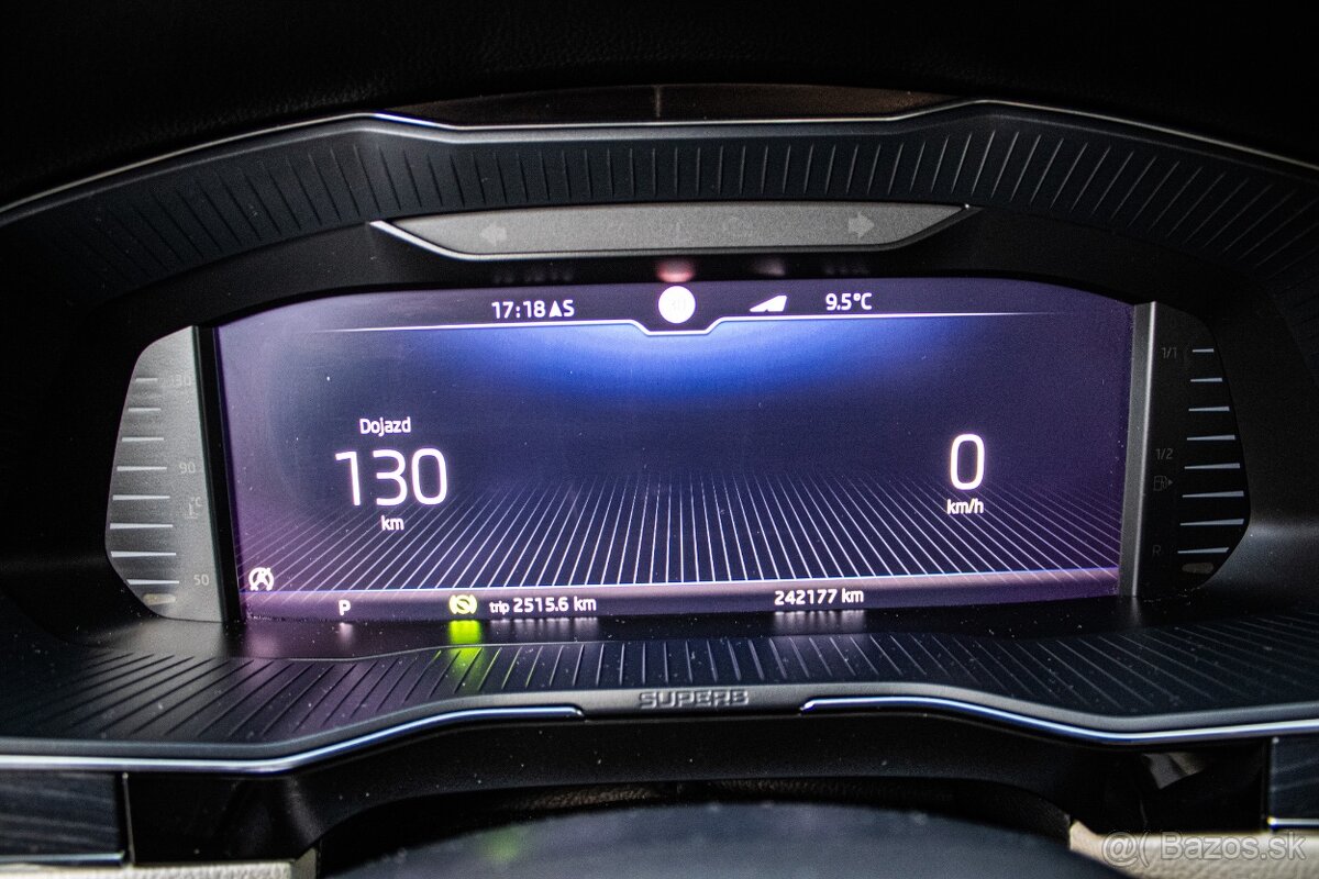 Škoda Superb Combi 2.0TDI Style 4x4 DSG - 10