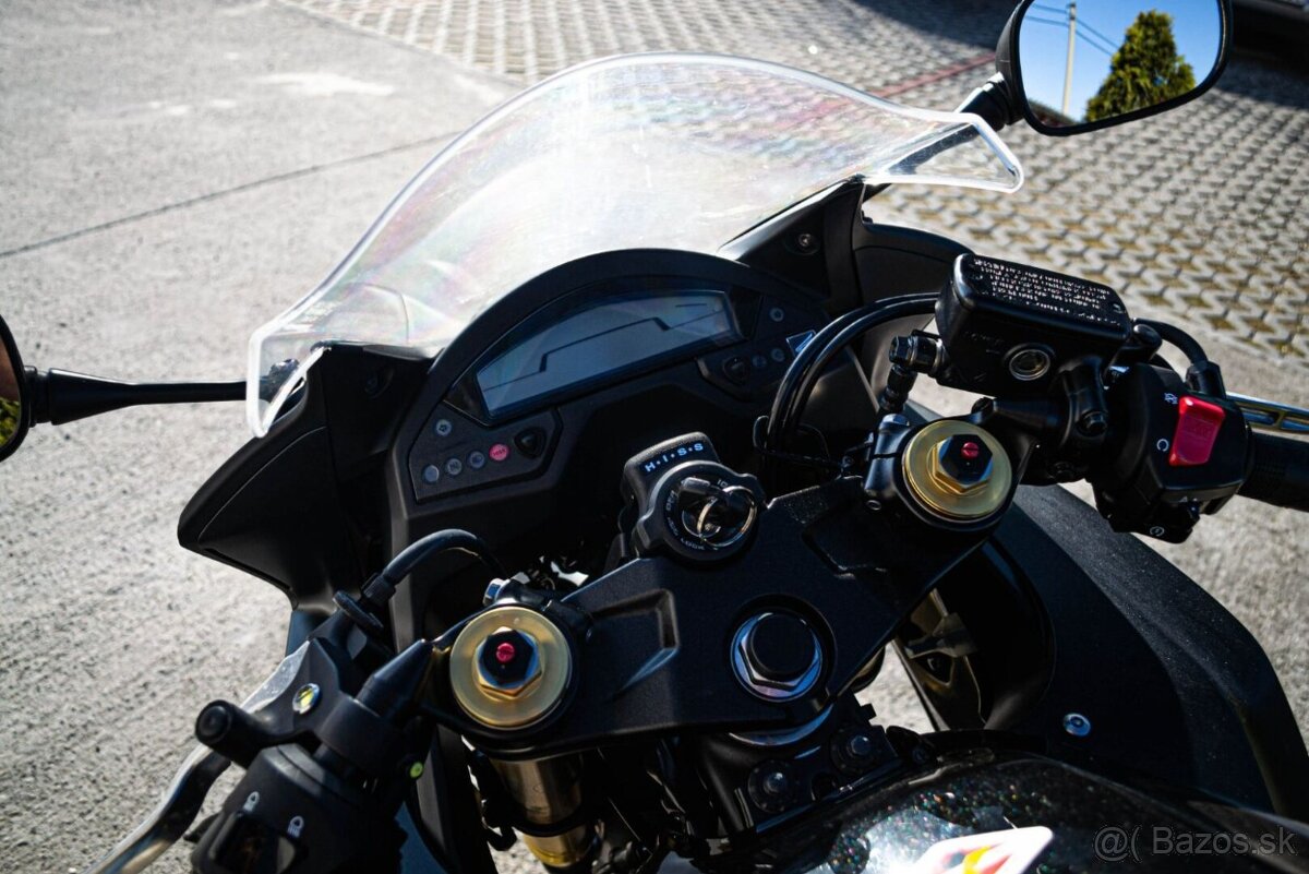Honda CBR 600 F - 10