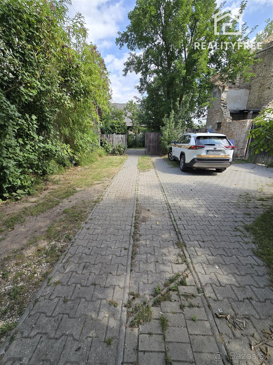 Na predaj stavebný pozemok v Miloslavove, 431 m2 - 10