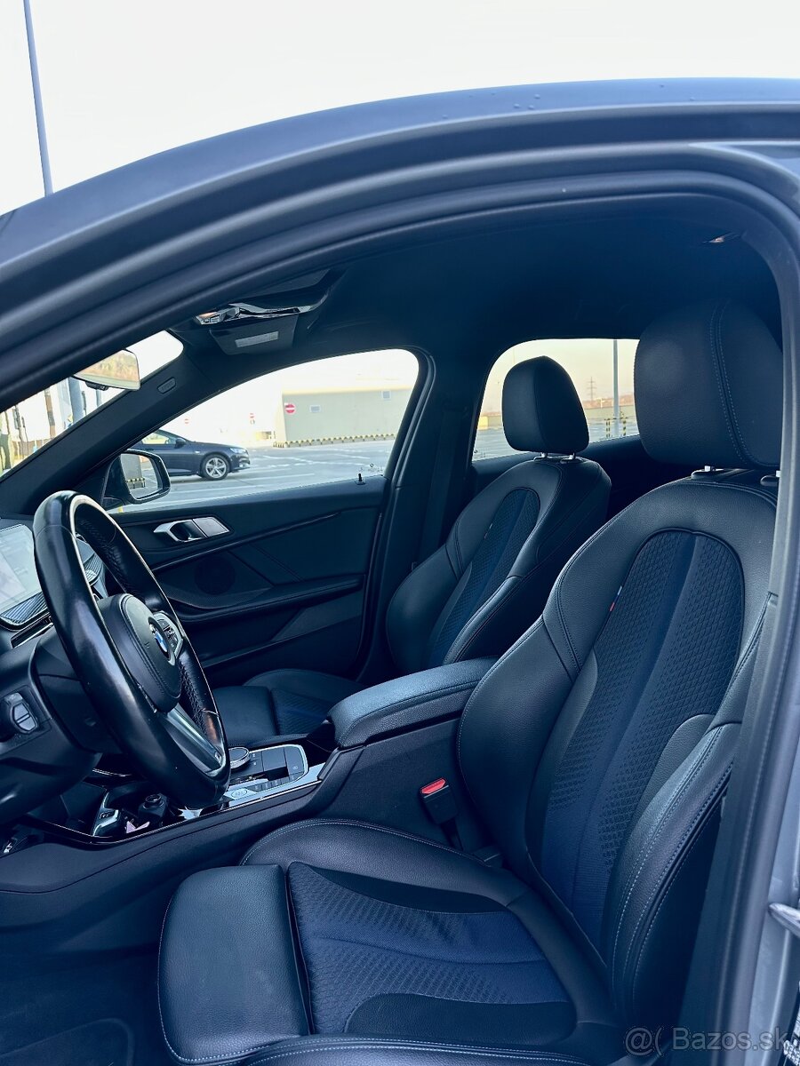 BMW 118i M-sport - 10