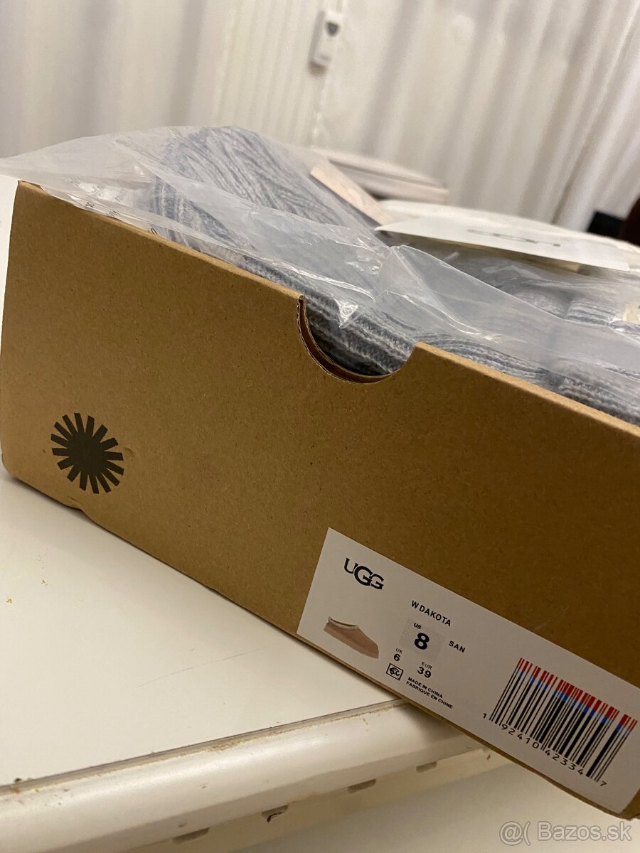 UGG tazz čižmy - 10