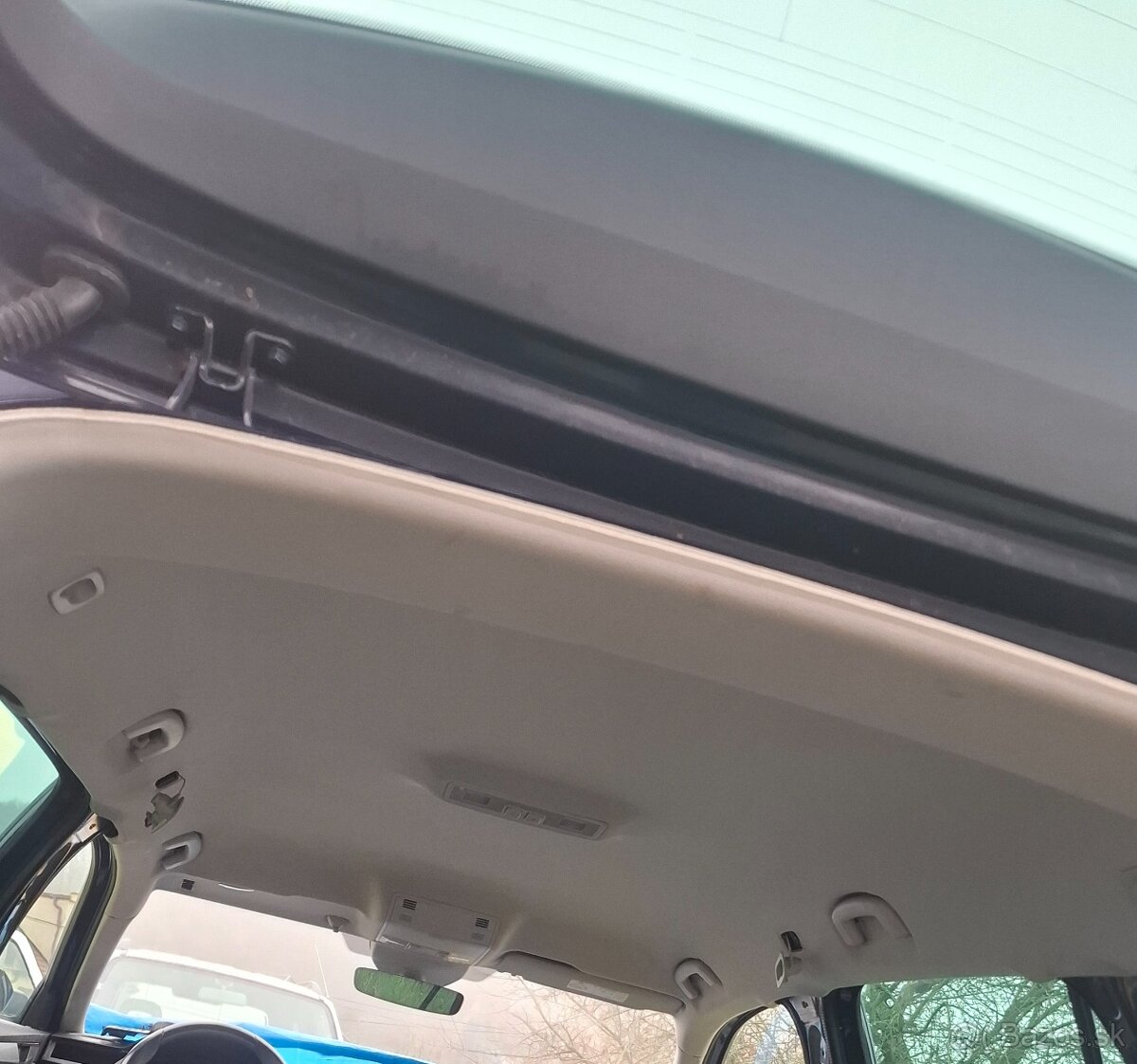 ROZPREDÁM ŠKODA SUPERB III COMBI 2.0 TDI – r. 2016 - 10