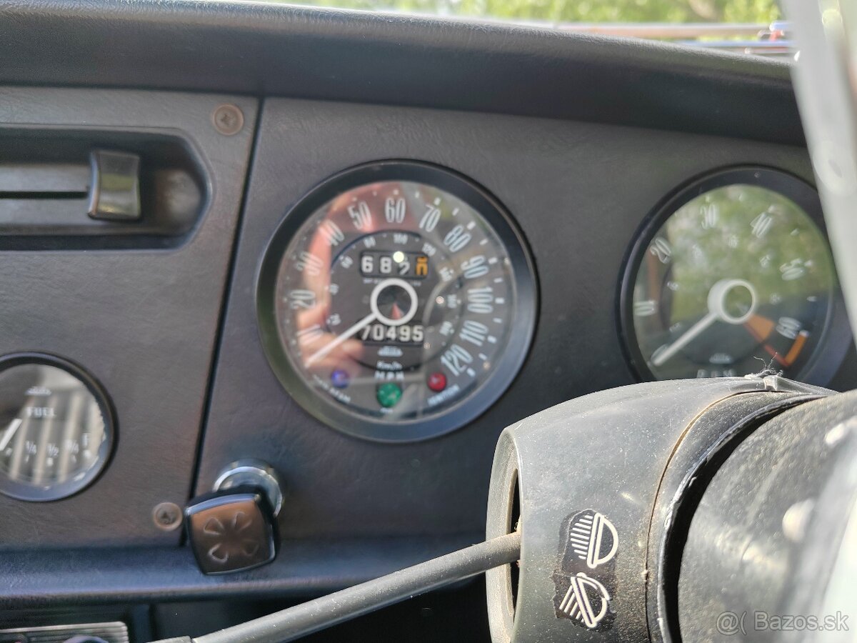 Triumph Spitfire MK IV - 10