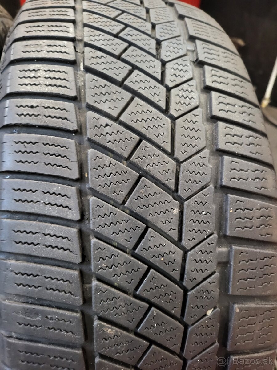 205/55 R17 Continental zimne pneumatiky - 10