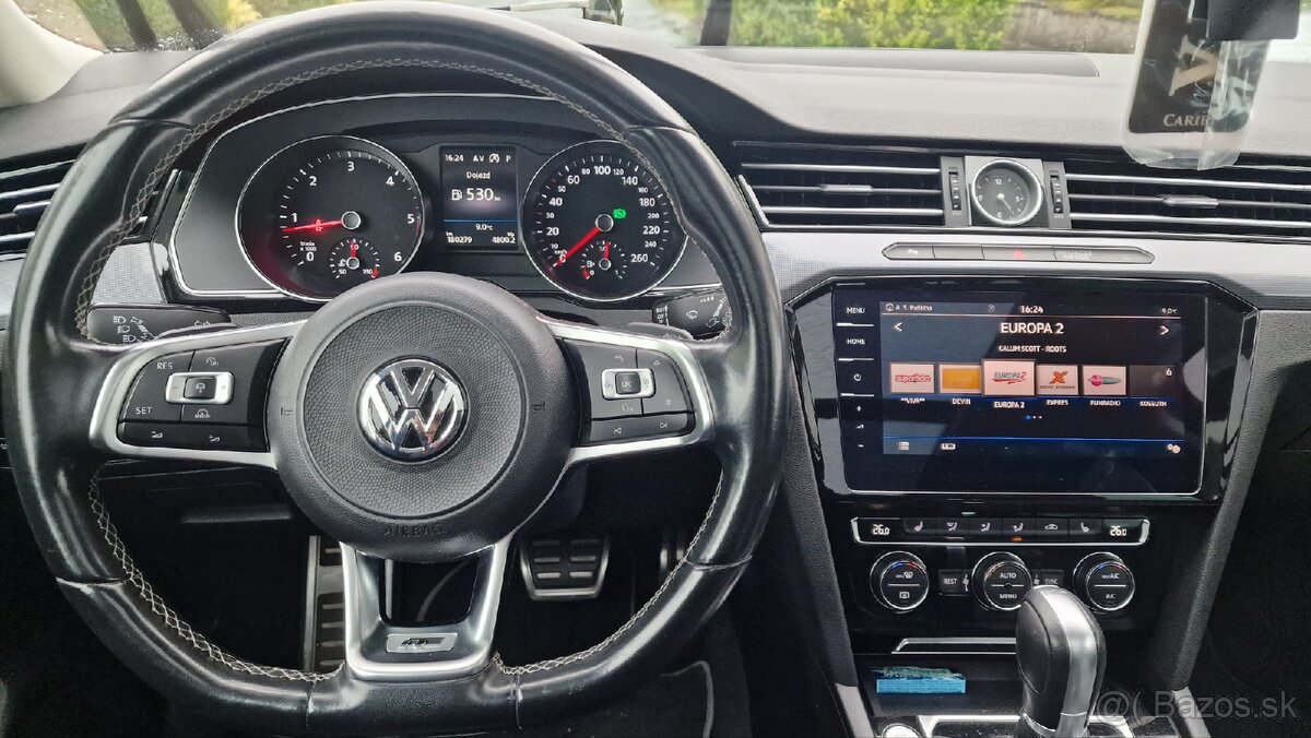 VW PASSAT B8 2.0TDI R-LINE DSG 7 AJ VYMENA - 10