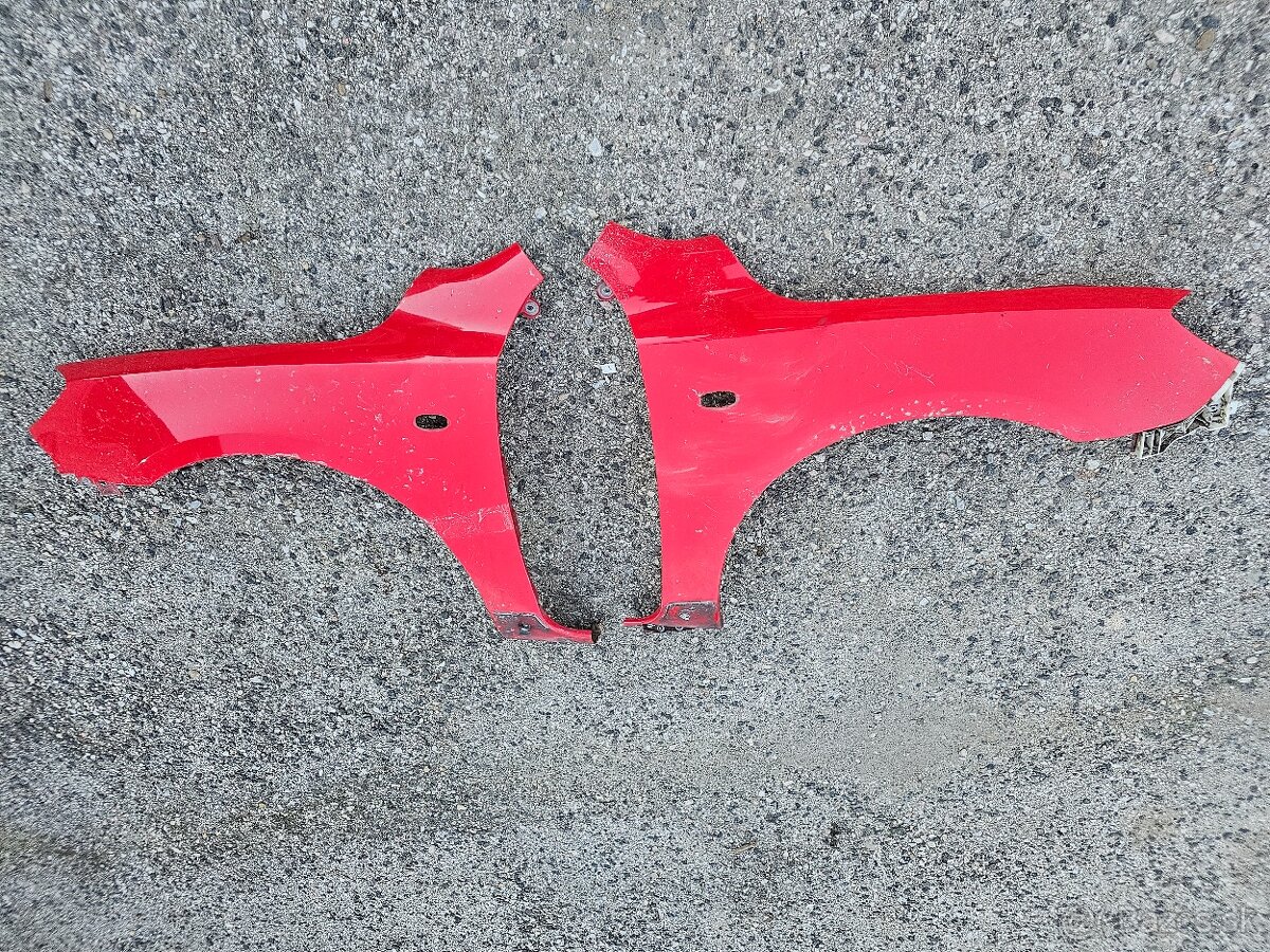 Mazda 3 Blatniky,kapota,čelo vystuha - 10