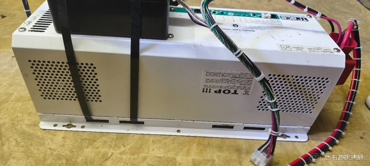 Trace Engineering DR1524E – priemyselný 1500 W inverto-nabíj - 10