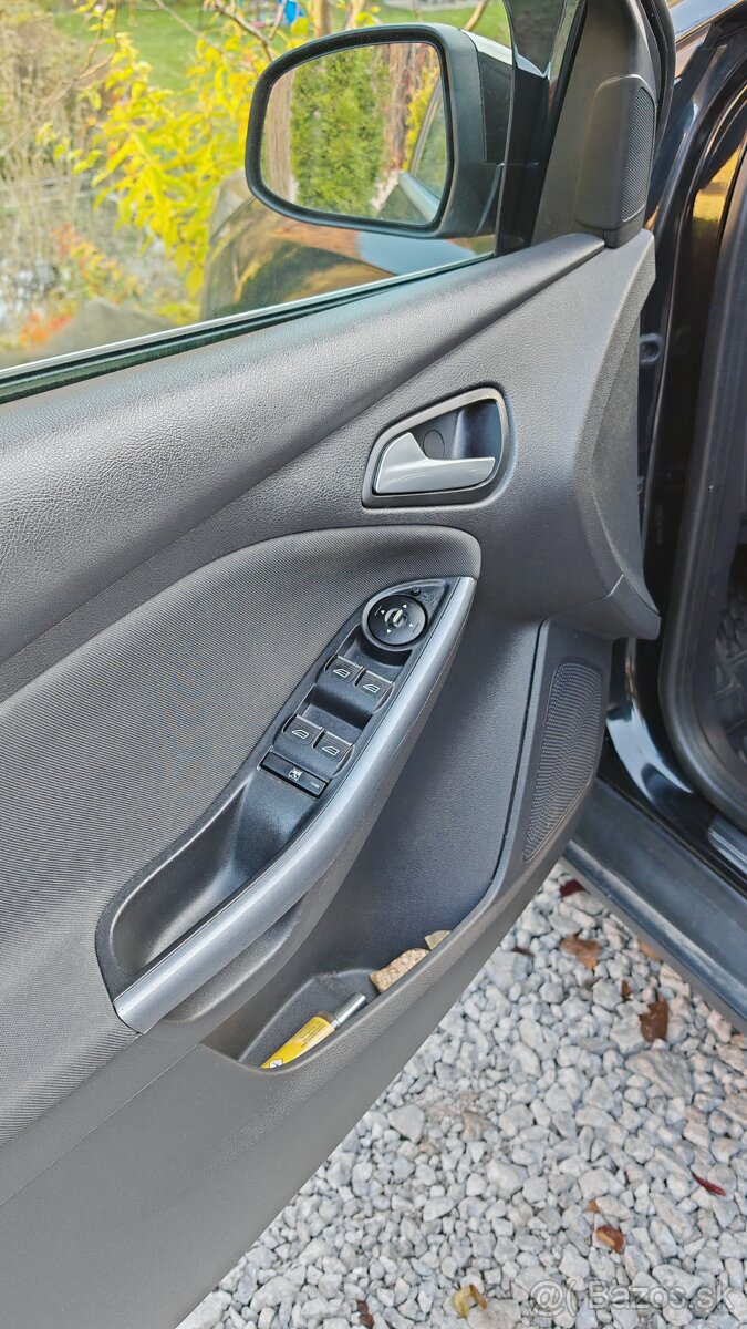 Ford Focus Kombi 1.6 TDCi - 10