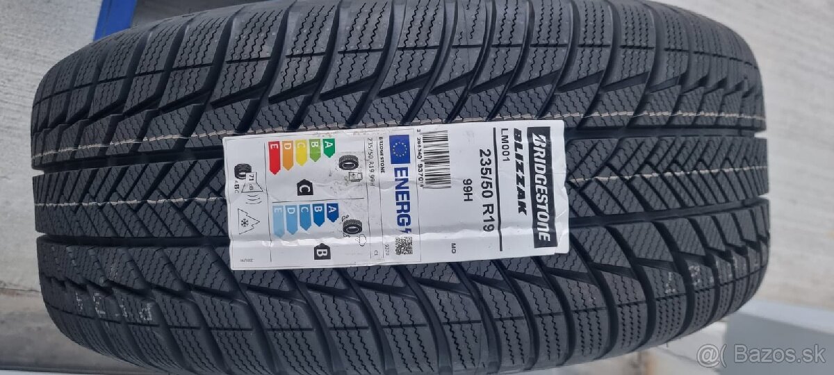 Mercedes GLA, GLB, C, A, CLA, AMG, R19 235/50R19 - 10