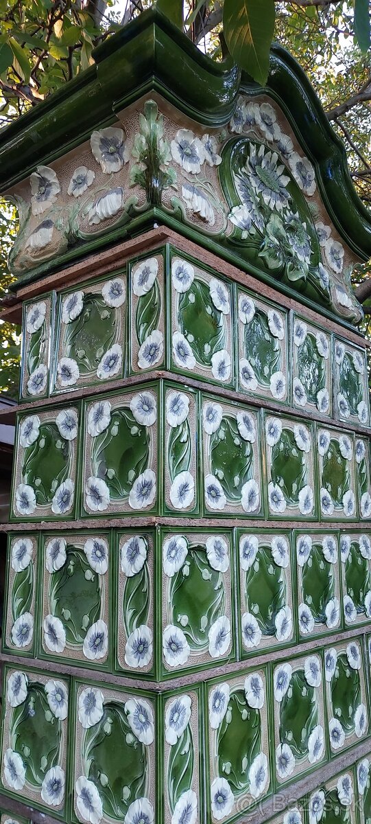 Kachlova pec starožitná - 10