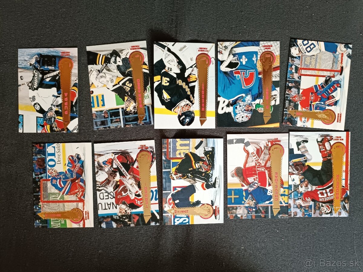 Hokejové kartičky - 10